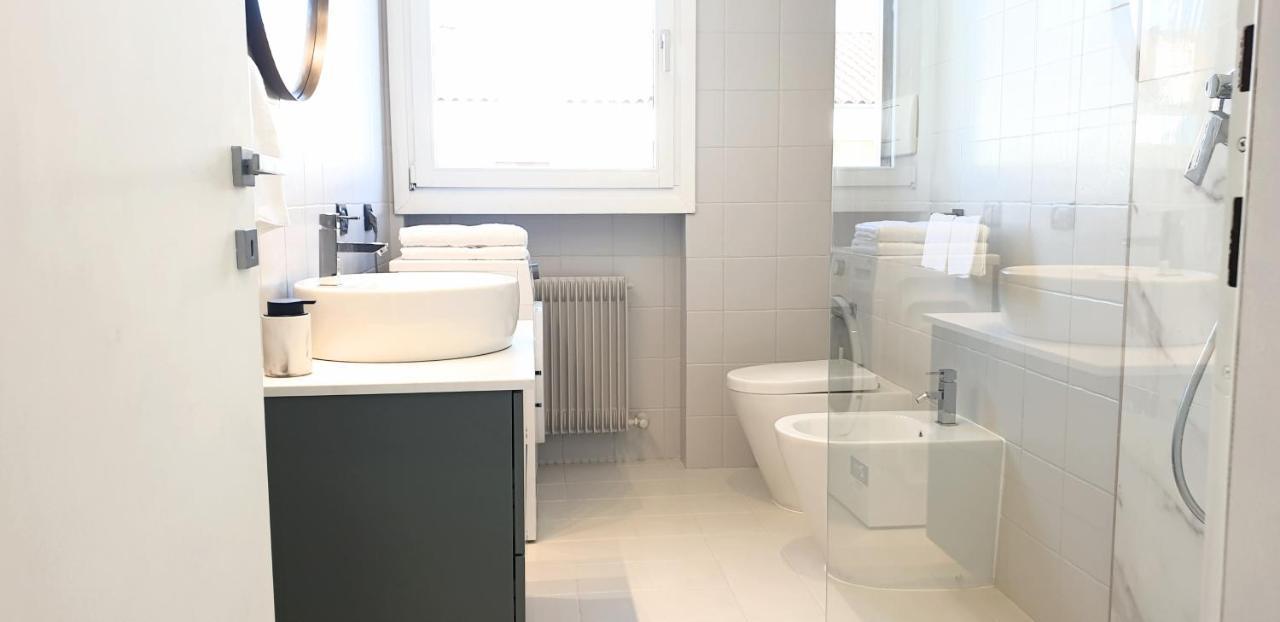Venezia & Treviso Design Apartment By Anthea Homes Casier Luaran gambar
